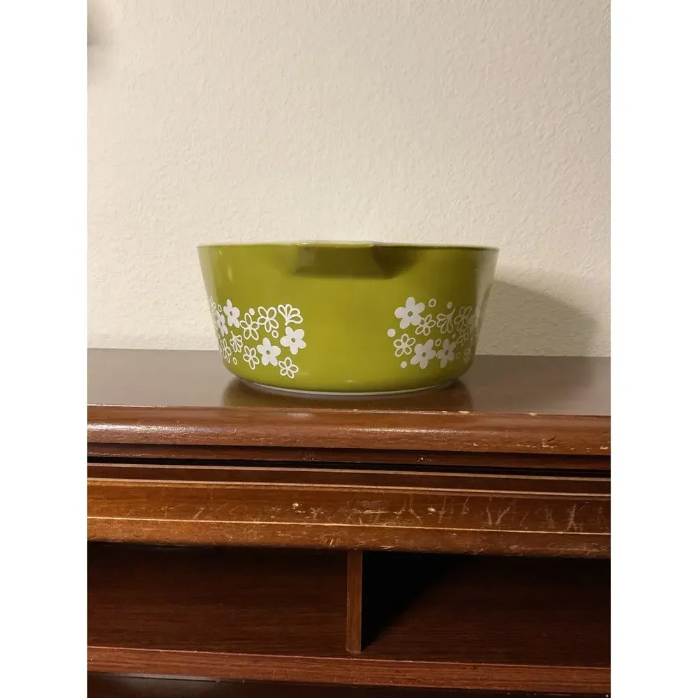 Pyrex vintage spring